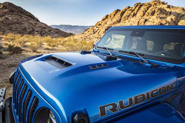Chrysler-Bessette-Jeep-Wrangler-Rubicon-392-2021-37.jpg Vue rapprochée du tous nouveau Jeep Wrangler 392 Rubicon en bleu
