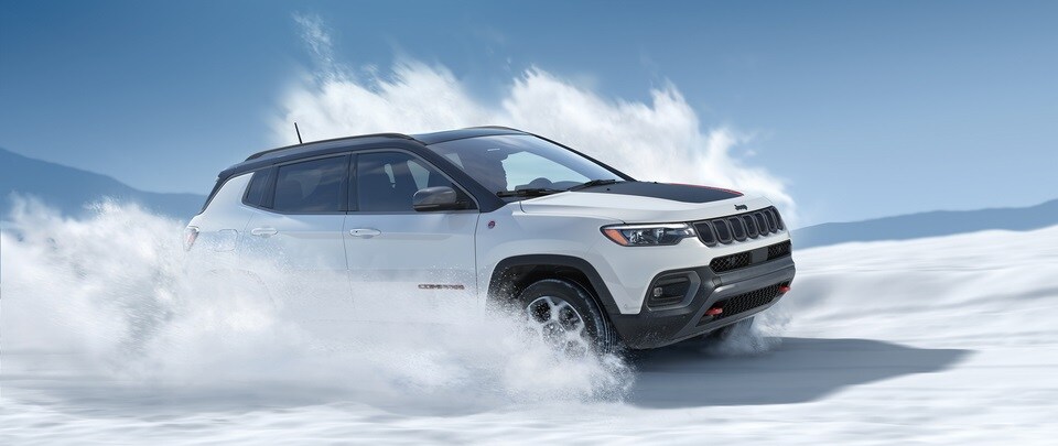 2022 Jeep Compass Snow 2022 Jeep Compass Snow