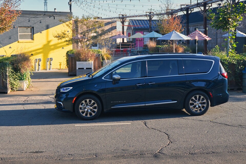2023 Pacifica Hybrid 2023 Pacifica Hybrid