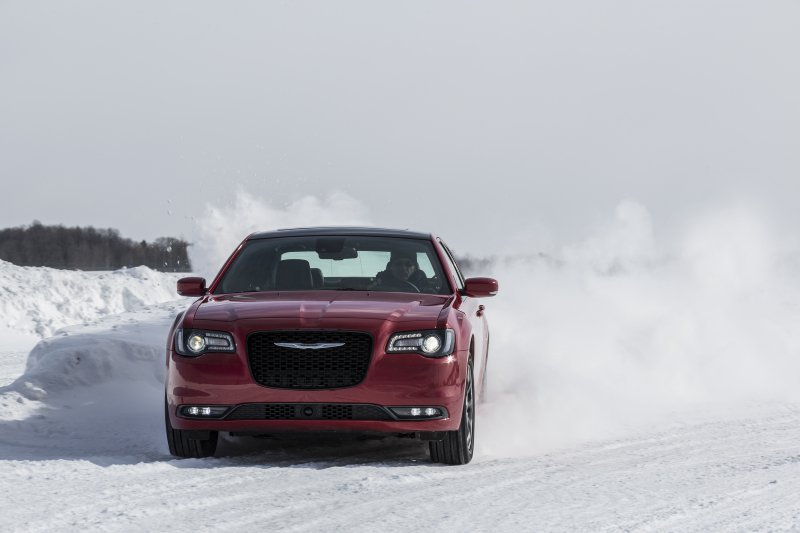 2017 Chrysler 300 All Wheel Drive.jpg