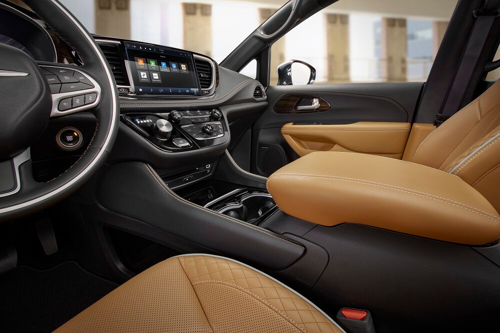 2022 Chrysler Pacifica Interior 2022 Chrysler Pacifica Interior - Campbell-Mclennan Chrysler