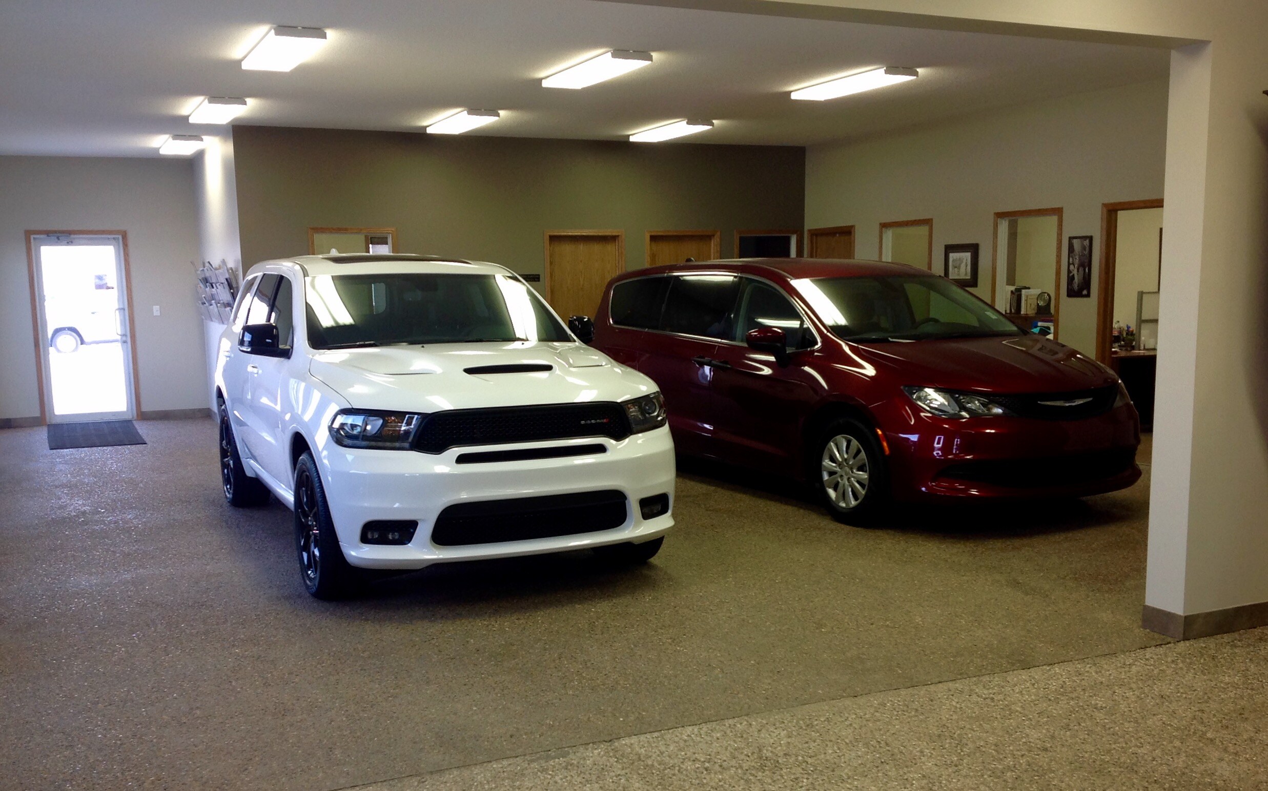 Showroom 2.jpg