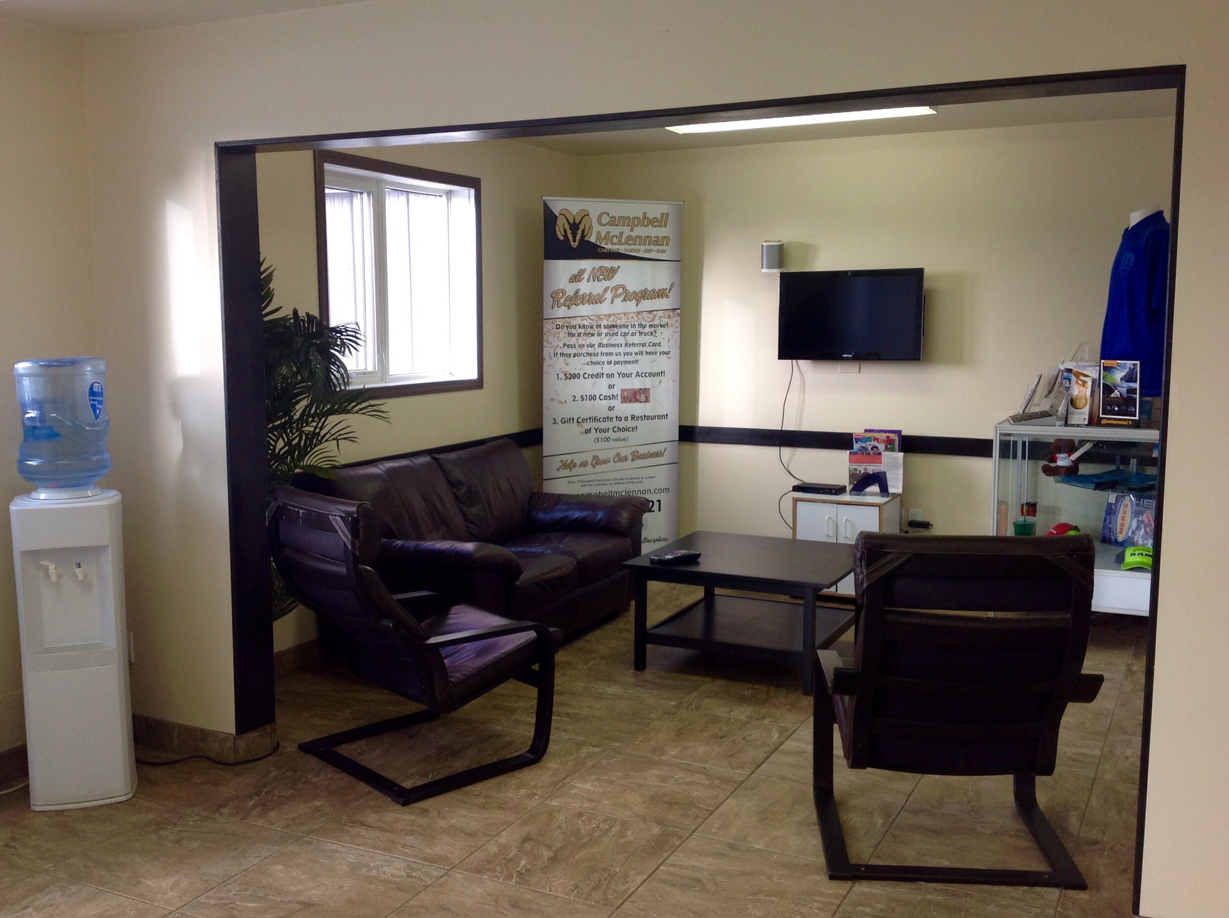 Service Waiting Area.jpg