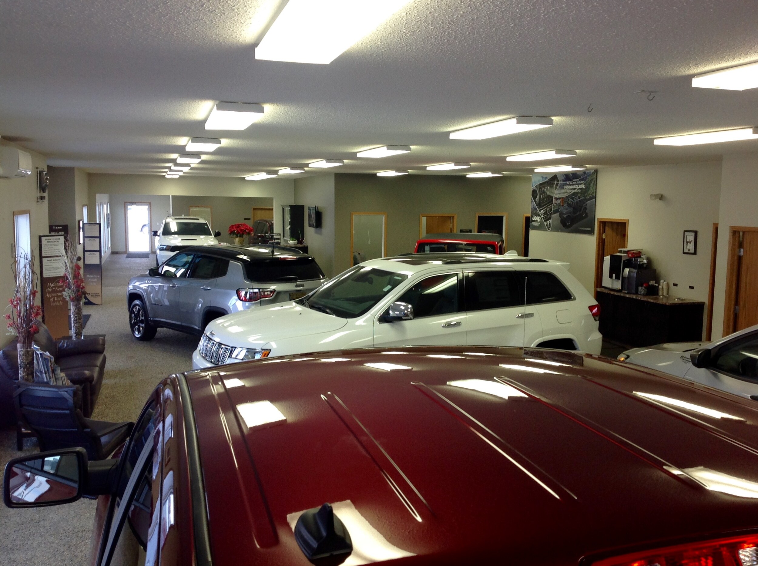 Showroom 1.jpg