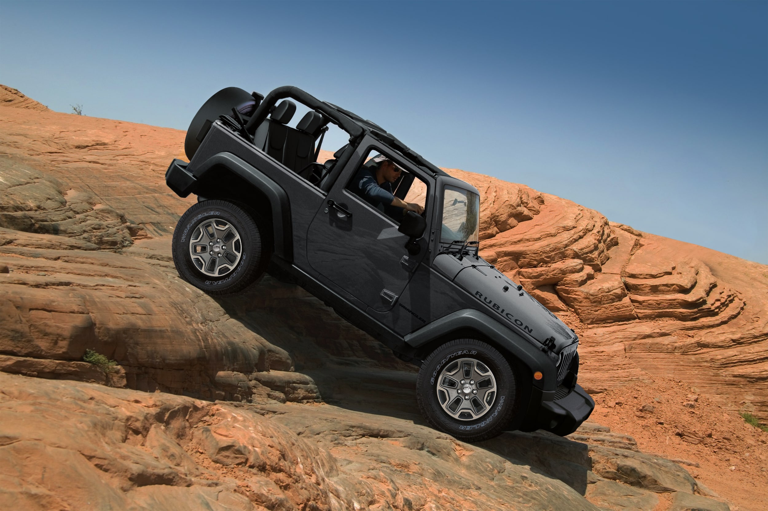 2016 Jeep Wrangler Rubicon Grey 1.png