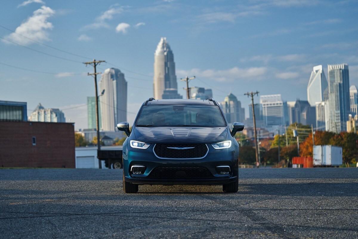 Présentation de la Chrysler Pacifica hybride 2022