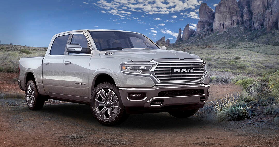vue trois quart avant du RAM 1500 Limited Longhorn 2022