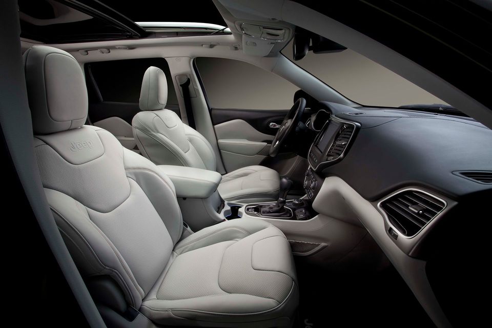 Interior.jpg