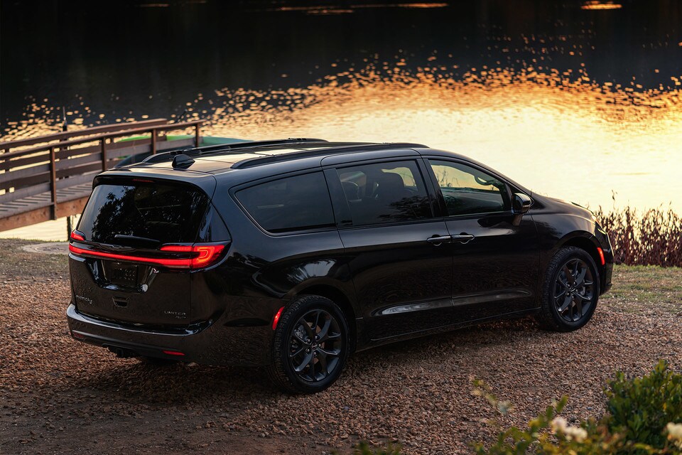 2022 Chrysler Pacifica Exterior 2022 Chrysler Pacifica Exterior