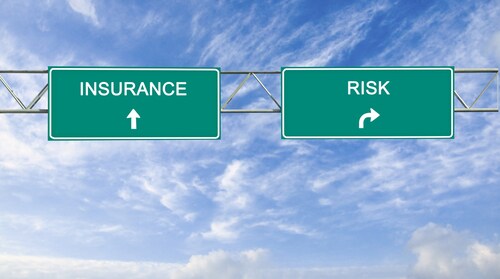 Insurance versus risk