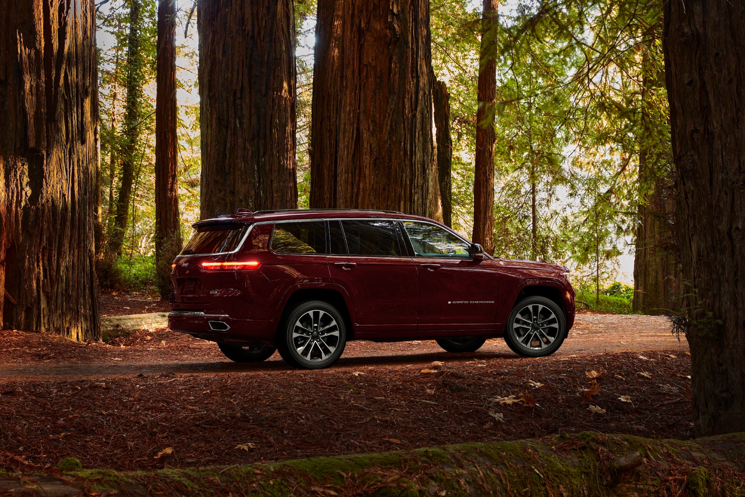 2022 Jeep Grand Cherokee L Exterior 2022 Jeep Grand Cherokee L Exterior