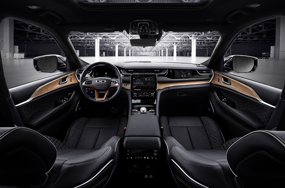 2023 Jeep Grand Cherokee 4xe Interior 2023 Jeep Grand Cherokee 4xe Interior