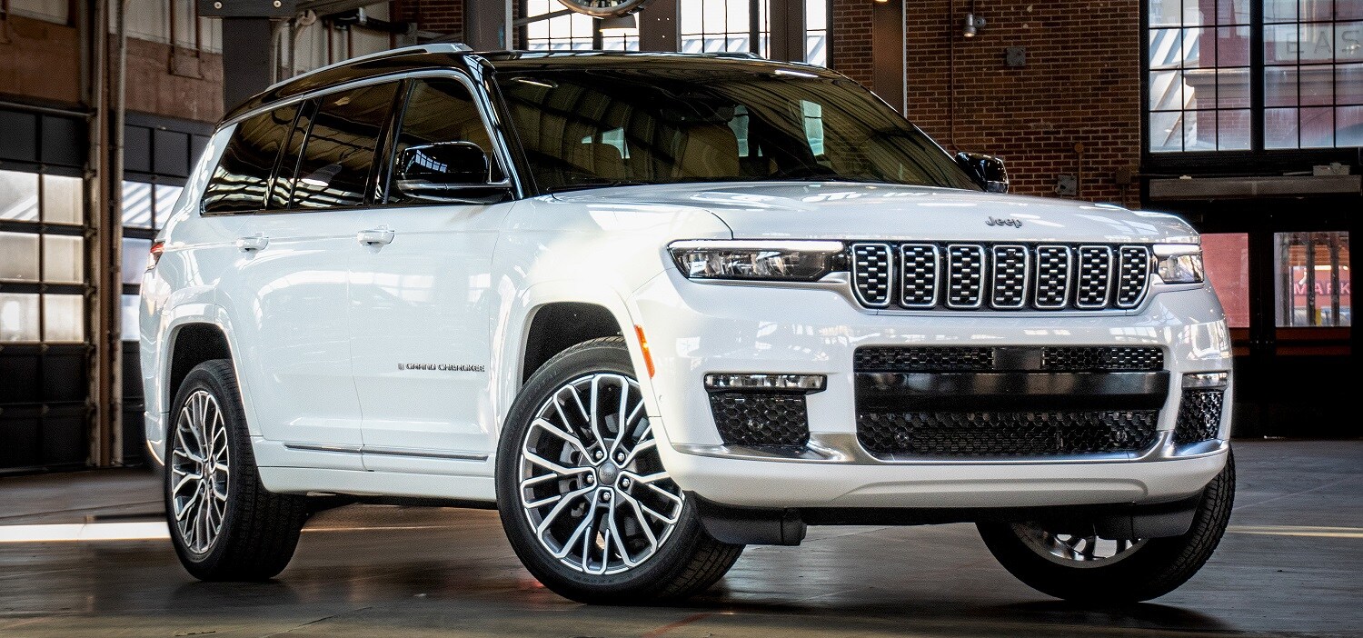 2021 Grand Cherokee L in Hamilton, ON 2021 Grand Cherokee L in Hamilton, ON