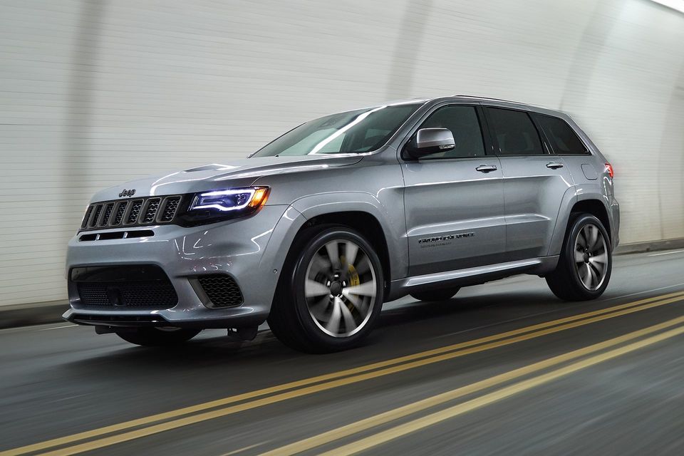 Duclos Chrysler Valleyfield jeep grand cherokee 2018 2.0 Valleyfield.jpg