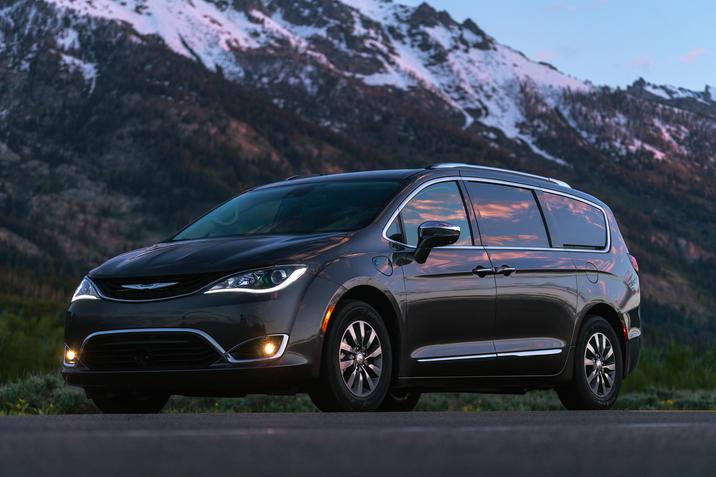 Duclos Chrysler Valleyfield - Chrysler Pacifica Hybride 2019 - 1.2.jpg