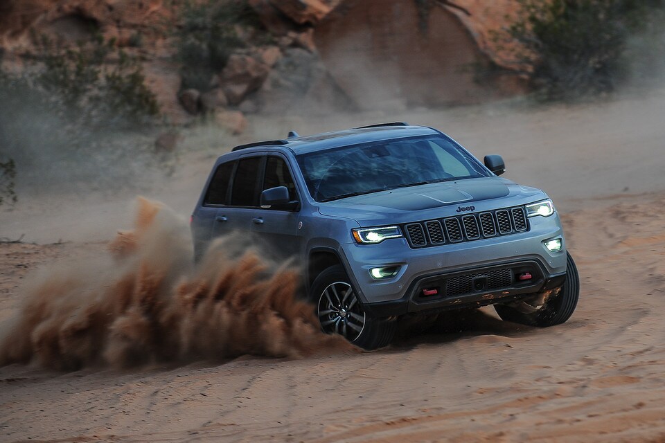 2019 Jeep Grand Cherokee - Exterior Front End