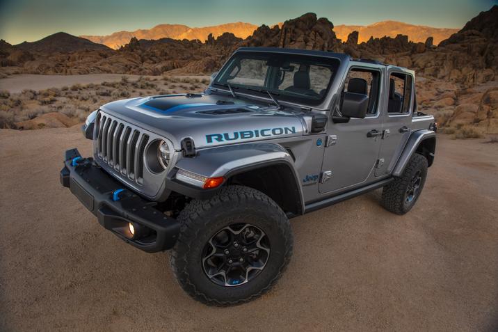 Granby Chrysler - Jeep Wrangler 4xe 2021 1.0.jpg Jeep Wrangler Rubicon 4xe 2021 dans un canyon