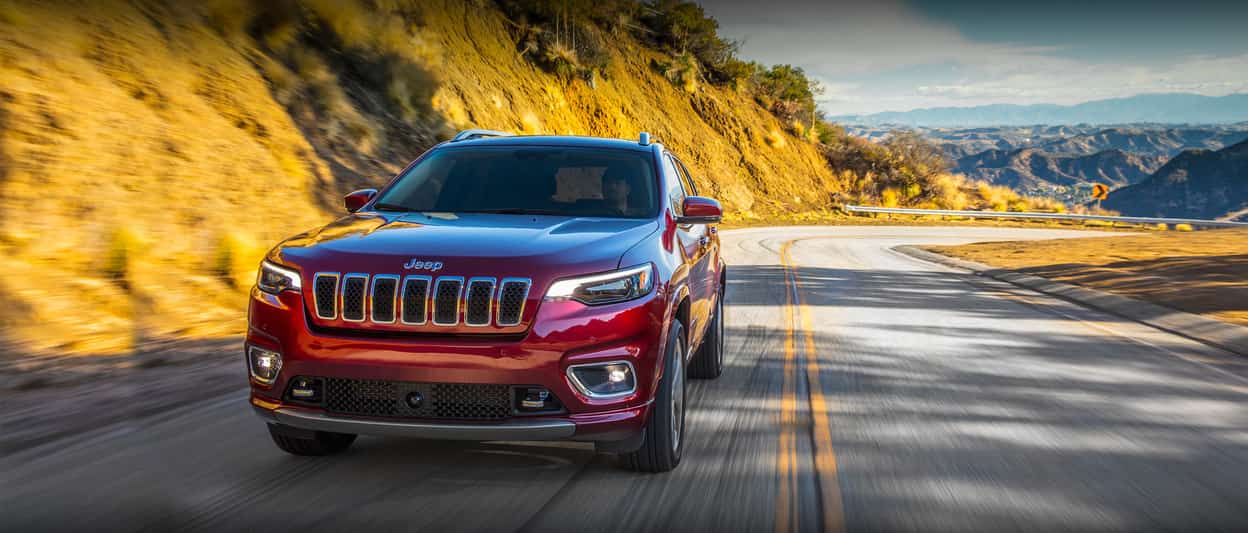 JeepCherokeevsGrandCherokee-2.jpg