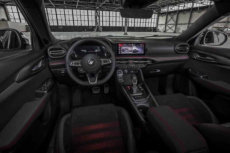 Driver‑centric Interior