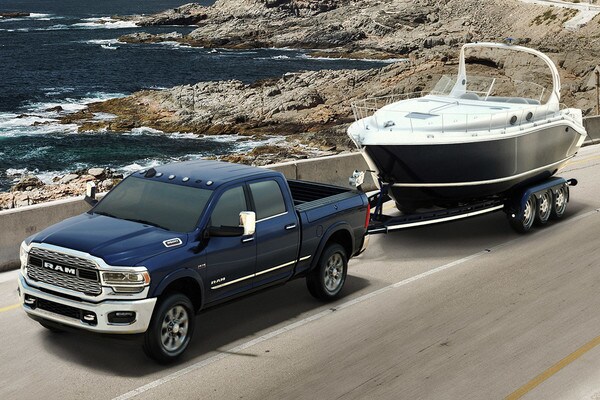 2021 Ram 2500 6.4L HEMI® V8 Engine