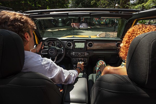2021 Jeep Wrangler Interior