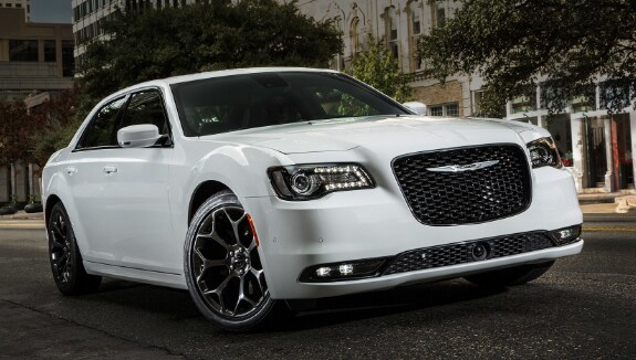 2019 Chrysler 300.jpg