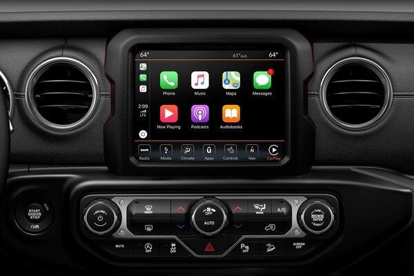 Jeep Gladiator Apple Carplay Android Auto™