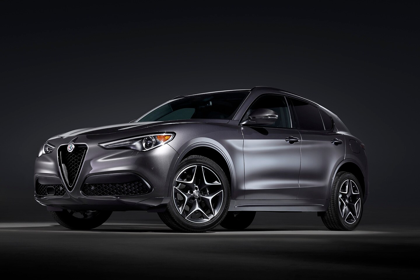2021-Alfa-Romeo-Stelvio-Models-2908.jpg