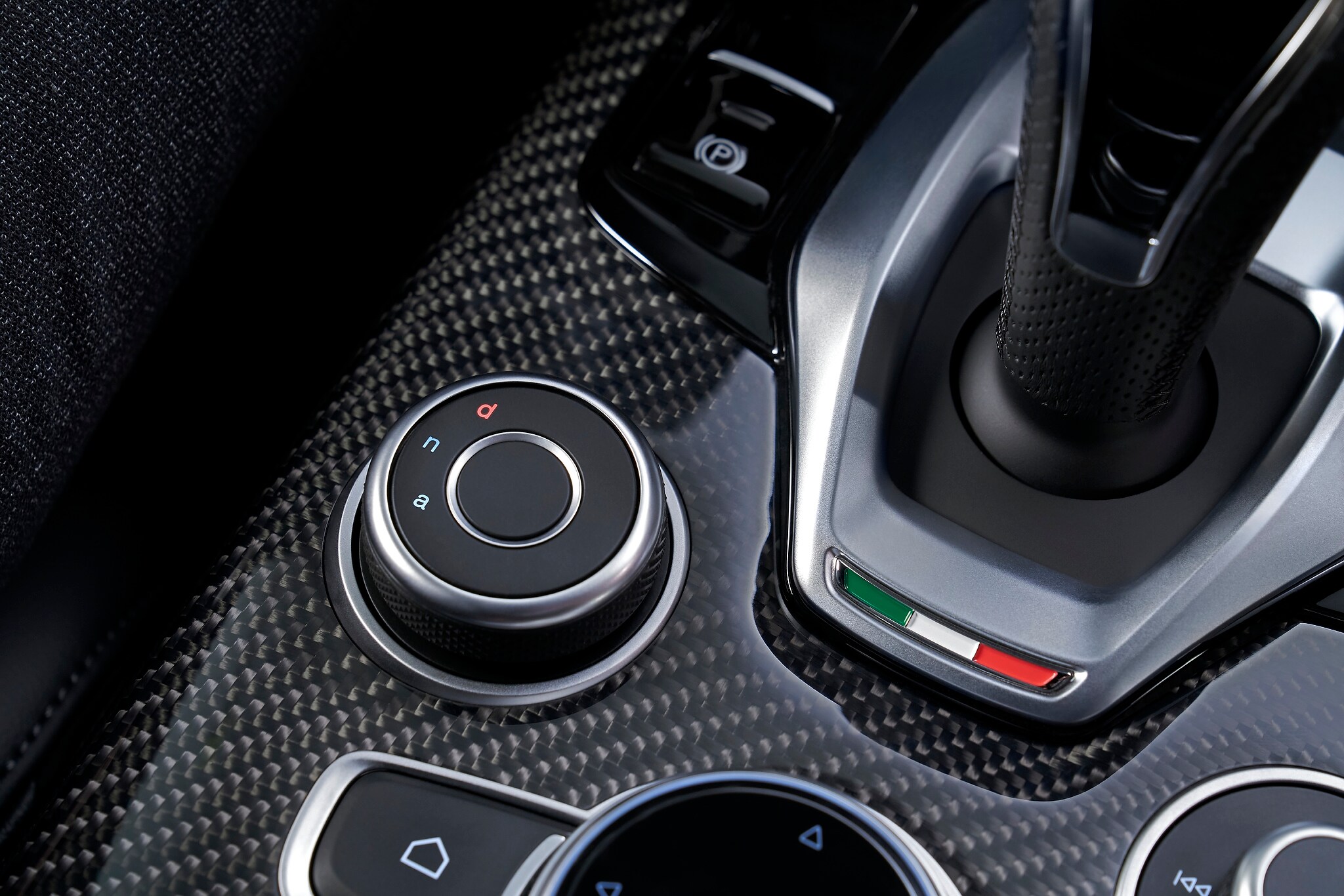 main-the-2021-alfa-romeo-stelvio-223.jpg