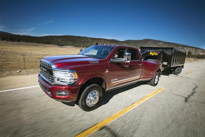 Kollbec Chrysler - RAM 3500 2019 (Capacité de remorquage).jpg