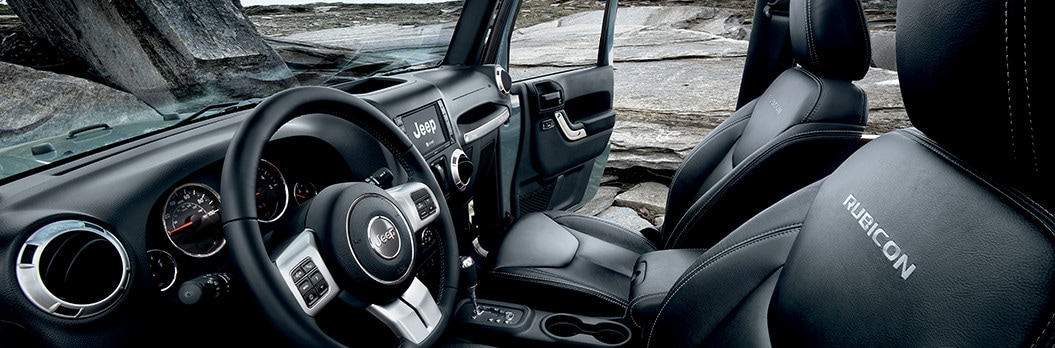 Wrangler interior 2017.jpg