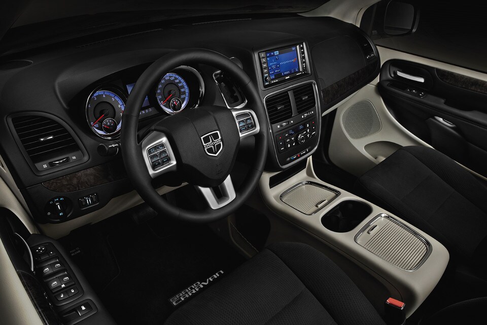 2020-dodge-grand-caravan-interior.jpg