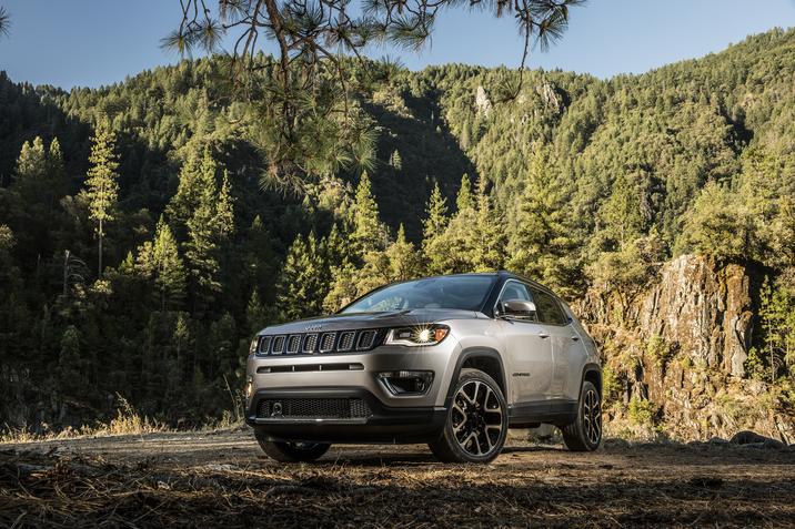 landry automobile 2018 jeep compass 1.1 terrebonne.jpg
