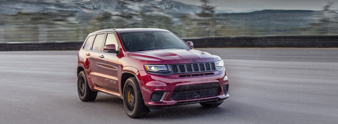 2018-jeep-grand-cherokee-1400x514 (1).jpg