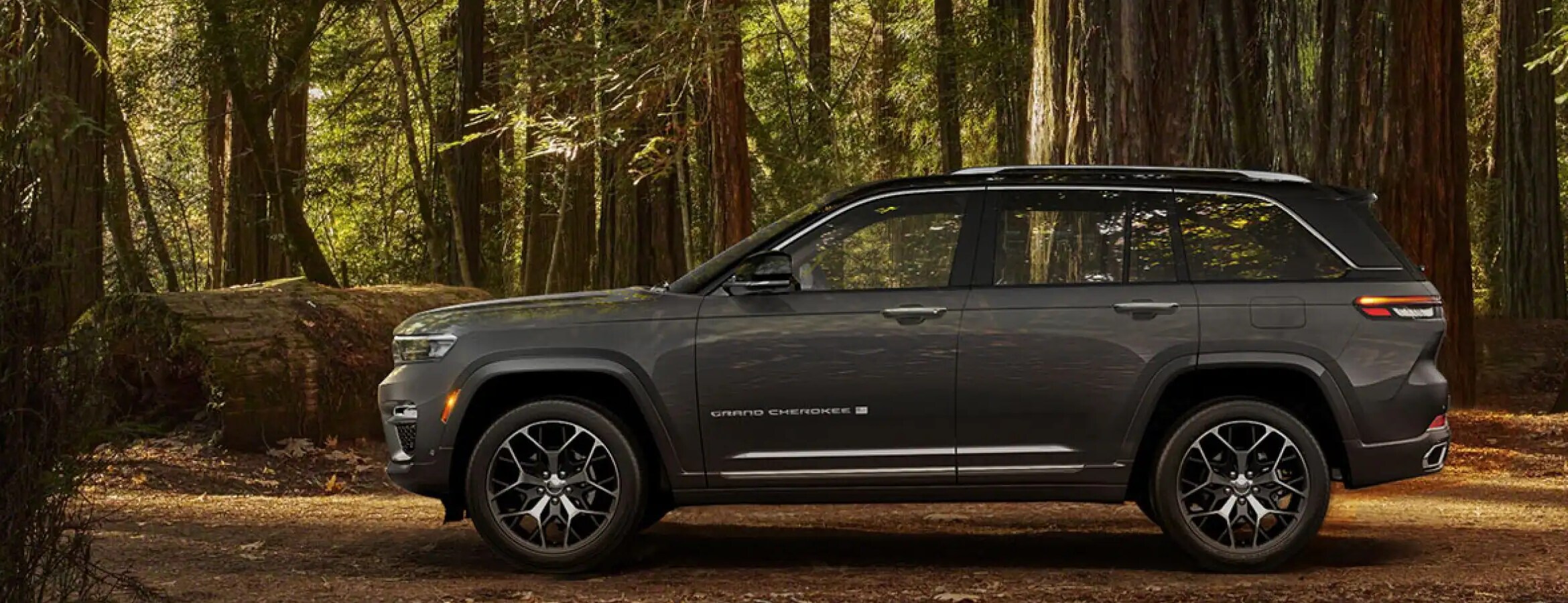 2023 Grand Cherokee 2 Row