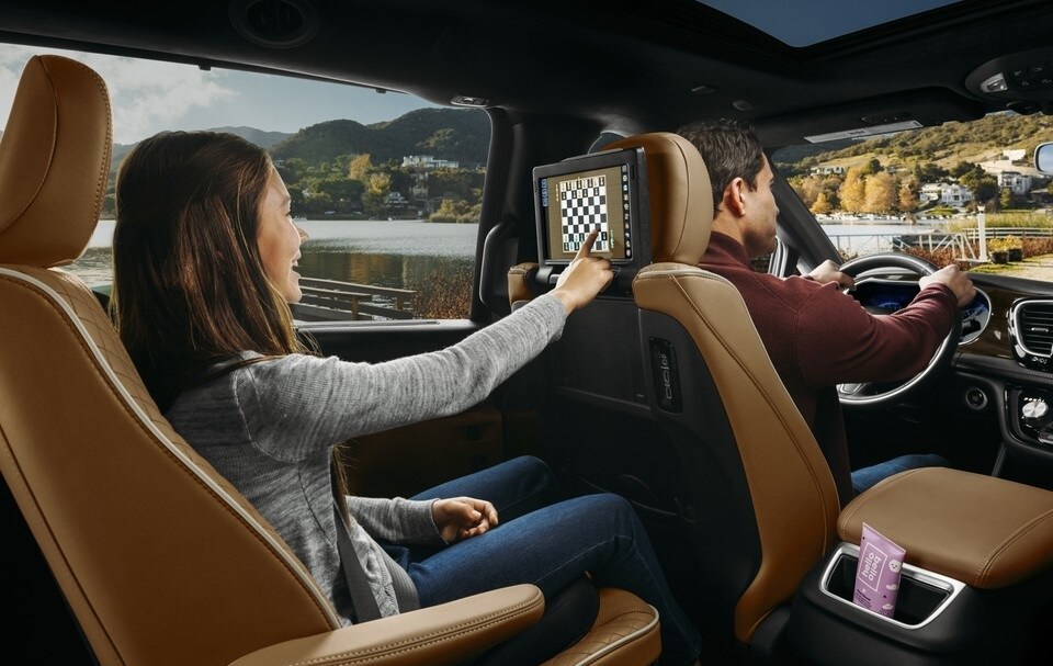 2021 Chrysler Pacifica Hybrid Interior 2021 Chrysler Pacifica Hybrid Interior