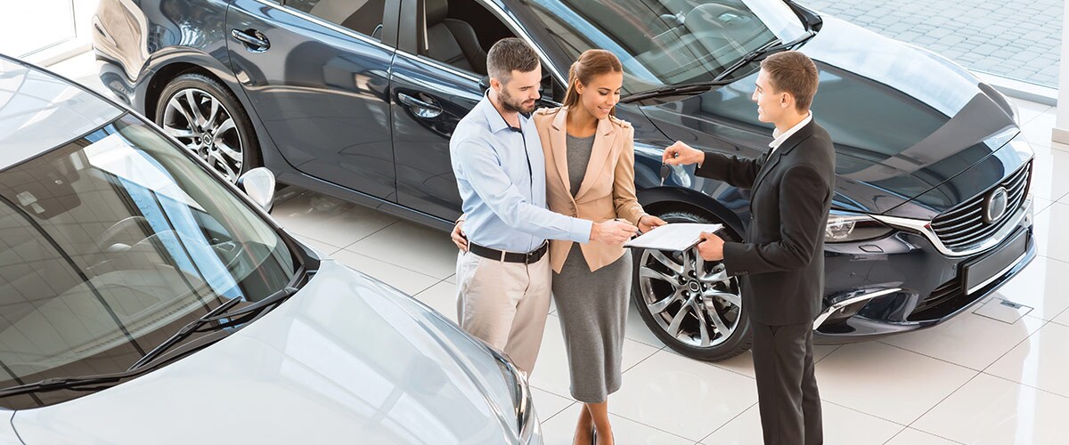 Handing Keys to Customer.jpg