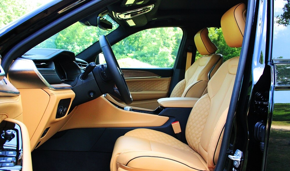 2023 Jeep Grand Cherokee L Interior 2023 Jeep Grand Cherokee L Interior