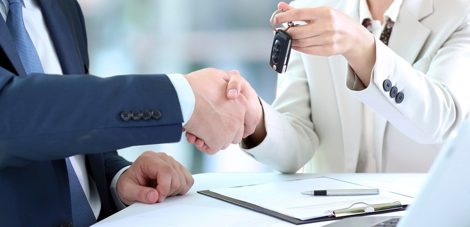 Financing vs Leasing Financing vs Leasing