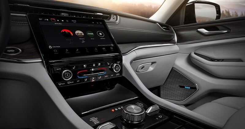 2021 Jeep Grand Cherokee L Interior 2021 Jeep Grand Cherokee L Interior