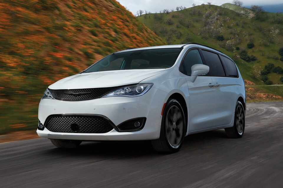 2019 Chrysler Pacifica - Exterior