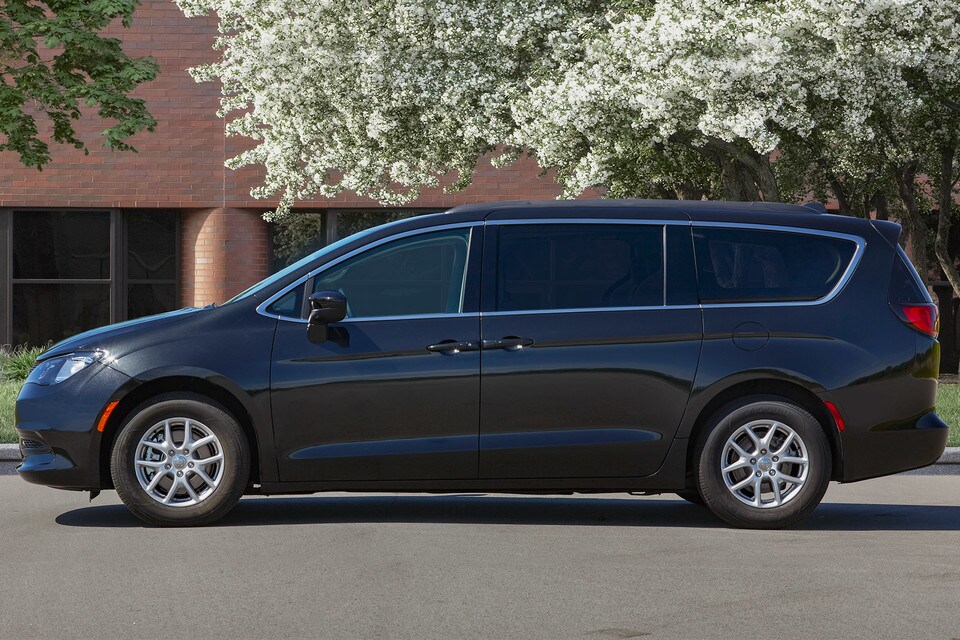 2021 Chrysler Grand Caravan In Grey 2021 Chrysler Grand Caravan In Grey - Summerside Chrysler
