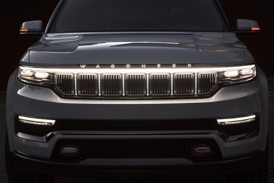 Jeep Grand Wagoneer exterior front lights Jeep Grand Wagoneer exterior front lights
