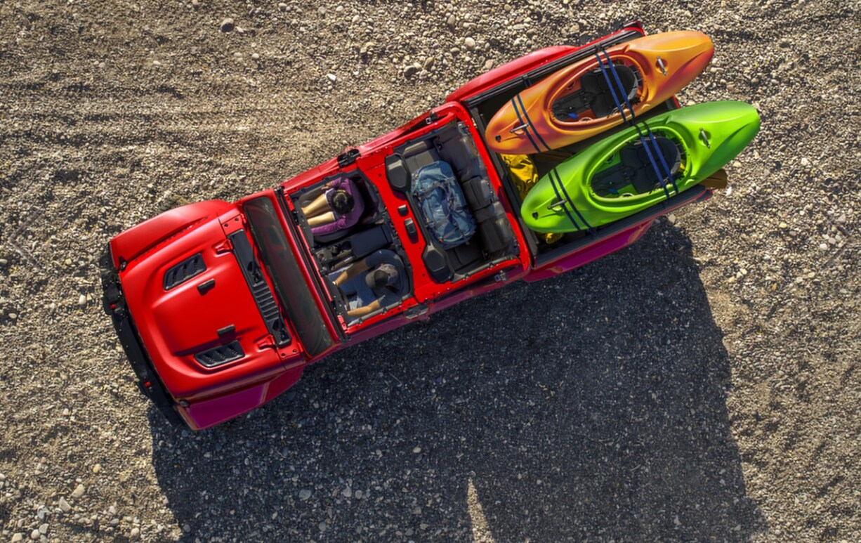2020 Red Jeep Gladiator With No Roof, and Kayaks In The Back 2020 Red Jeep Gladiator With No Roof, and Kayaks In The Back