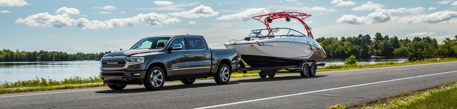 2020-RAM-1500-Limited-CrewCab-Truck-L08 (2).png