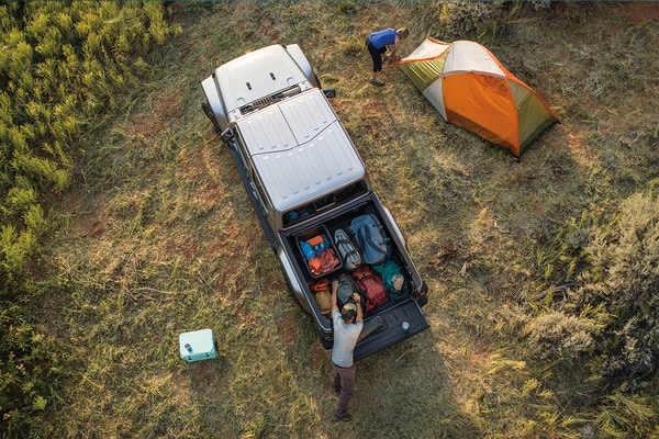 2020 Jeep Gladiator being unpacked at camp site 2020 Jeep Gladiator being unpacked at camp site