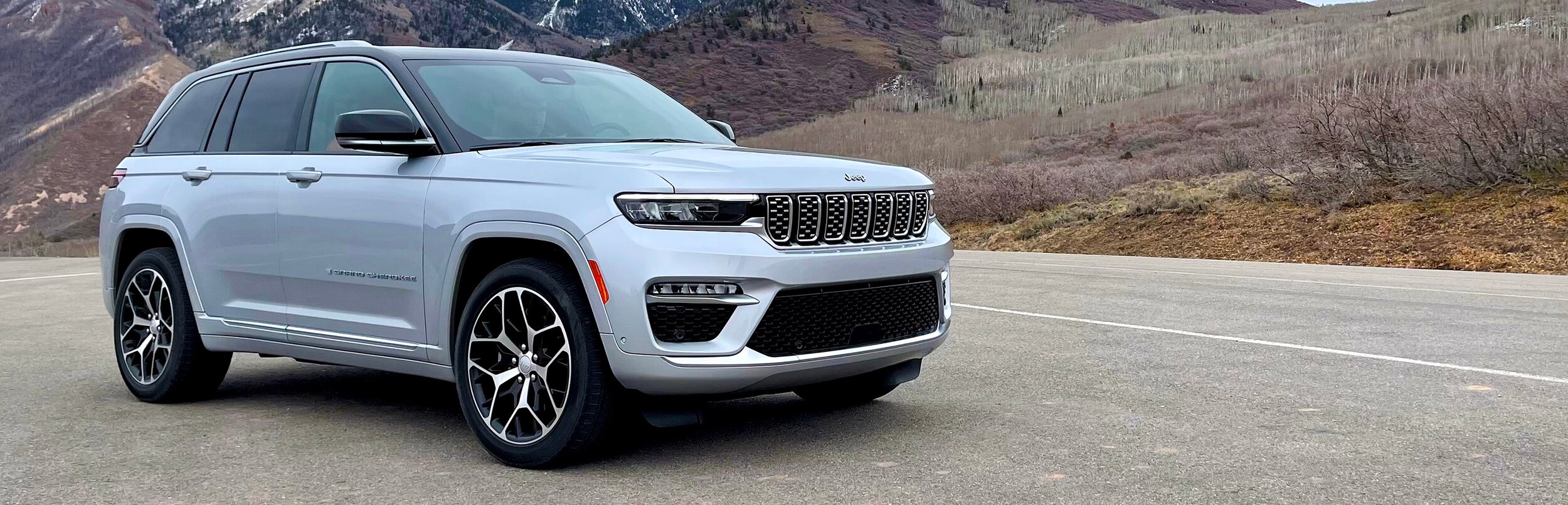 2022 Jeep Grand Cherokee in Whitecour, AB 2022 Jeep Grand Cherokee in Whitecour, AB