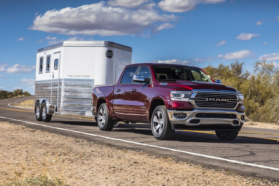 2022 RAM 1500 vs 2022 Toyota Tundra 2022 RAM 1500 vs 2022 Toyota Tundra