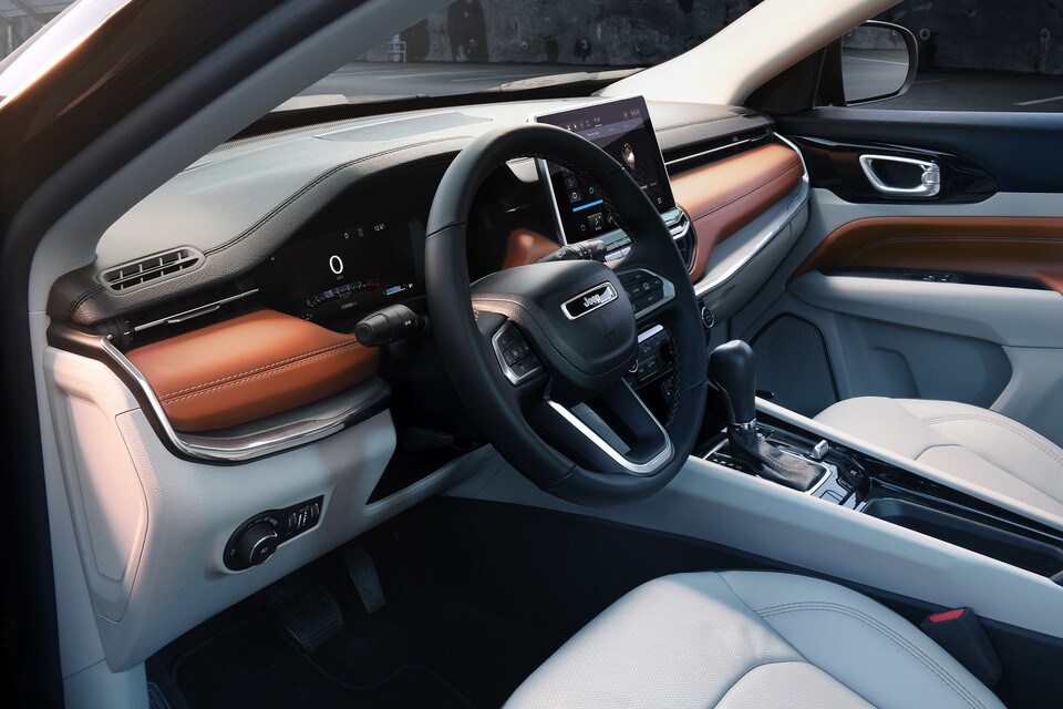 2022 Jeep Cherokee Interior 2022 Jeep Cherokee Interior