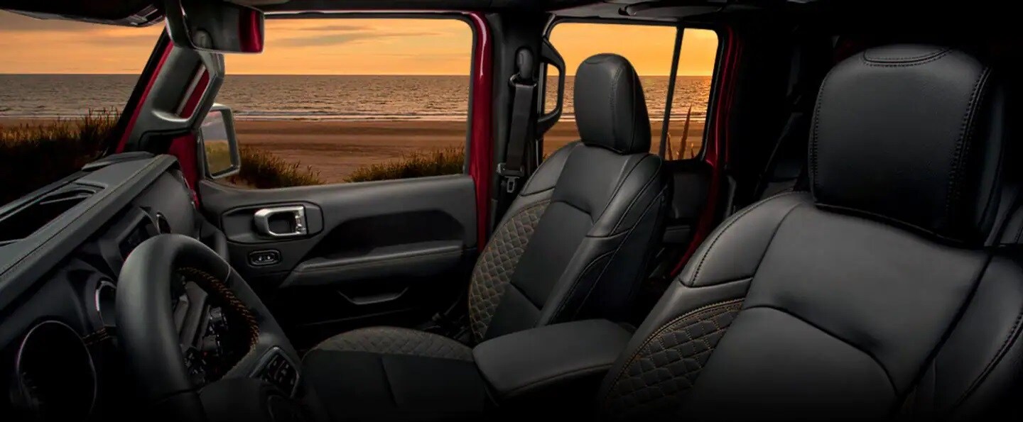 2022 Jeep Gladiator Seating